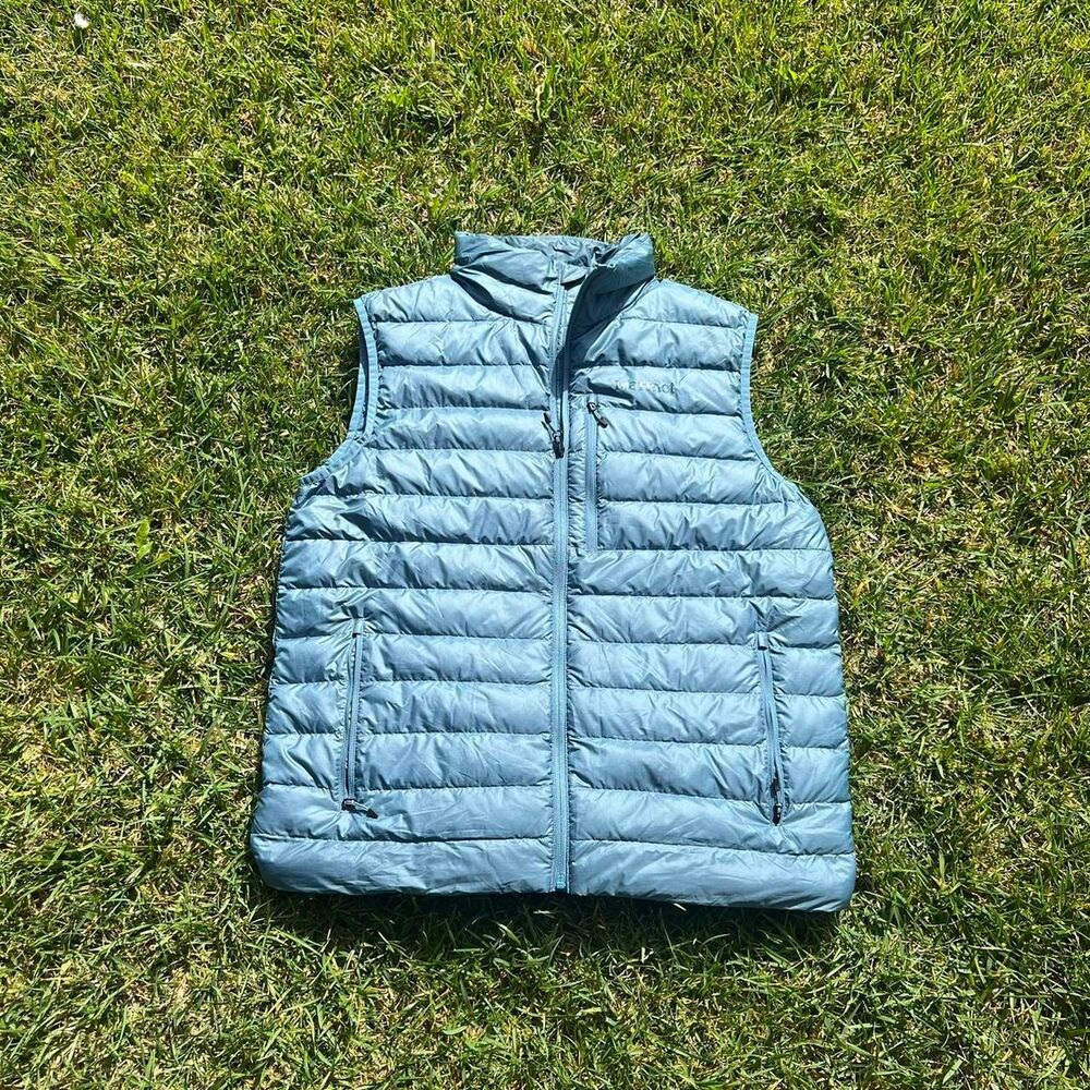 Marmot puffer vest blue mens size L Large